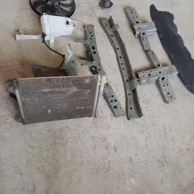 Nissan Gűjůk wersa