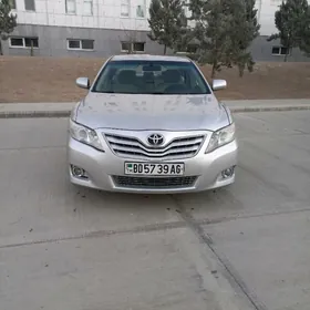 Toyota Camry 2011
