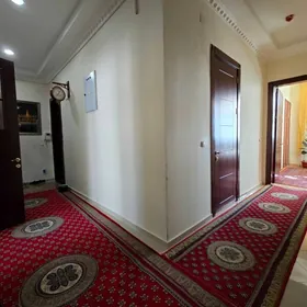 Podwoyskiy Elitka 120m² Wykupl