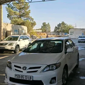 Toyota Corolla 2012