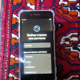 Телефон  Айфон 7