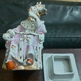 Suwinir/ Статуэтки.