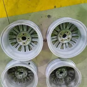 киа риу 14диски заводскии 23го