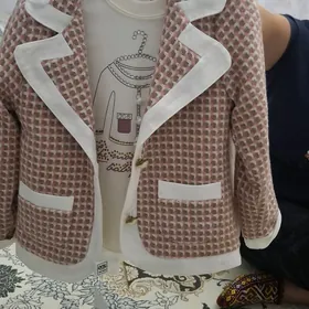 костюм 3-ка на девочку 4года