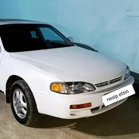 Toyota Camry 1993