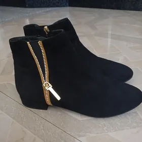 продаются полусапожки