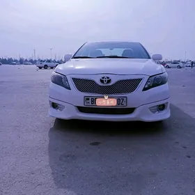 Toyota Camry 2011