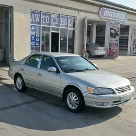 Toyota Camry 2001
