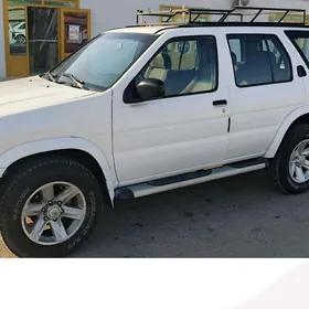 Nissan Pathfinder 1997