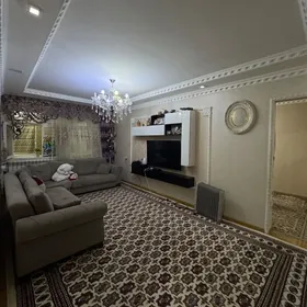 ARENDA  11 mkr 3 komnat