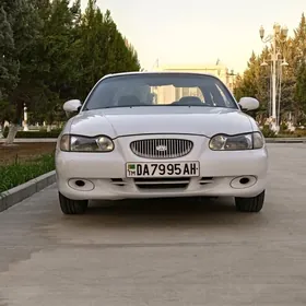 Hyundai Sonata 1997