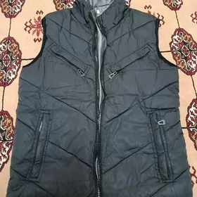 Yeñsiz, безрукавка