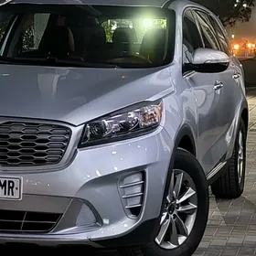 Toyota Highlander 2019
