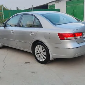 Hyundai Sonata 2008