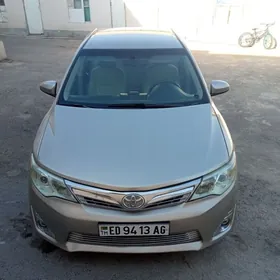 Toyota Camry 2012