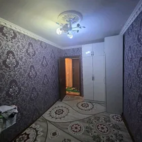 11 микр 3этаж 2ком раздел