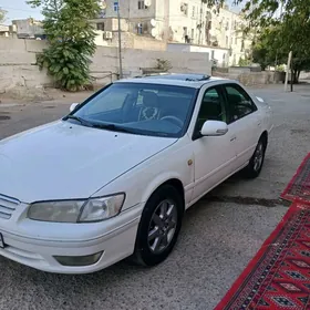 Toyota Camry 2001