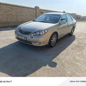 Toyota Camry 2004