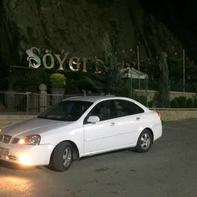 Daewoo laçetti Awarinni