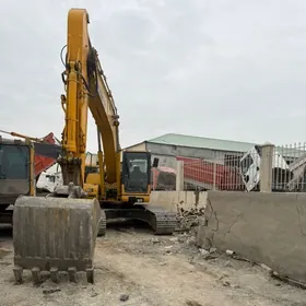 Komatsu PC210LC-11 2010