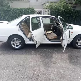 Toyota Camry 1999