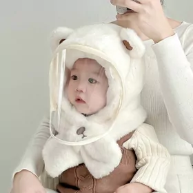 Cagalar ucin sapkaly maska