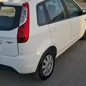 Ford Figo 2011