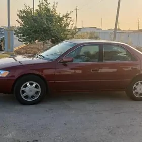 Toyota Camry 1999