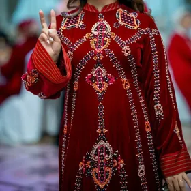 Платье женское