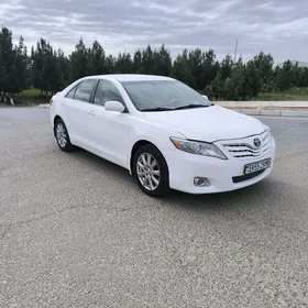 Toyota Camry 2010