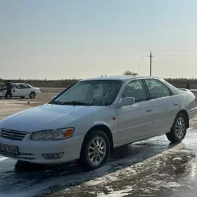 Toyota Camry 1998