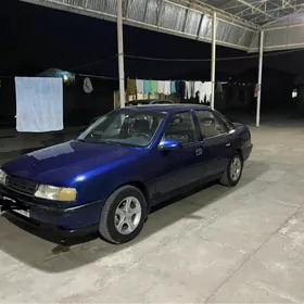 Opel Vectra 1992