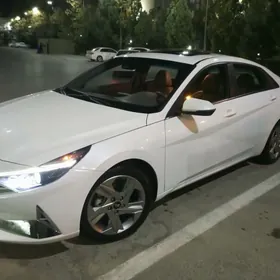 Hyundai Elantra 2021