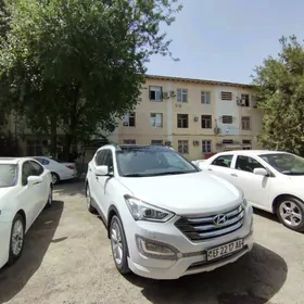 Hyundai Santa Fe 2013