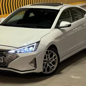 Hyundai Elantra 2020