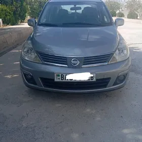 Nissan Versa 2010