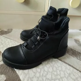 ЖЕНСКИЕ БОТИНКИ