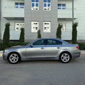 BMW E60 2004