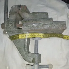 тиски СССР новые