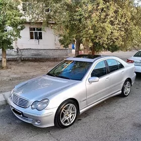 Mercedes-Benz C300 2006