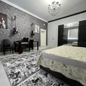 КУПЛЮ БУЗМЕИН, ИЛИ ГРЕСС