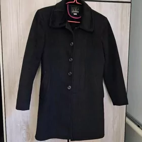 пальто ве куртка