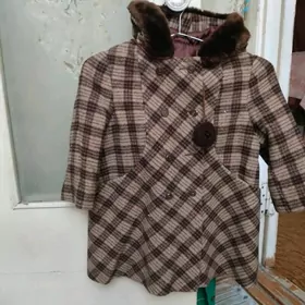 пальто на девочку