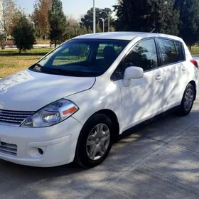 Nissan Versa 2009
