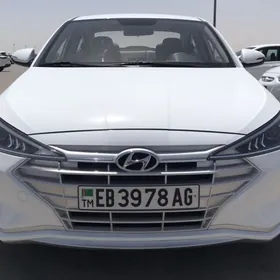 Hyundai Elantra 2019