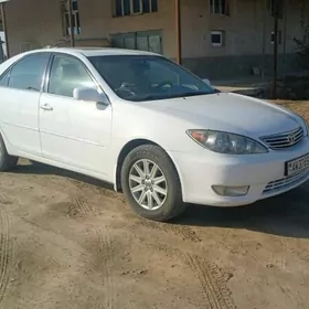 Toyota Camry 2003
