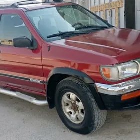 Nissan Pathfinder 1998