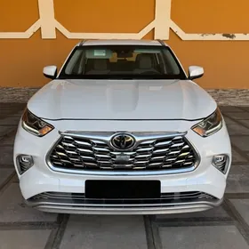 Toyota Highlander 2022