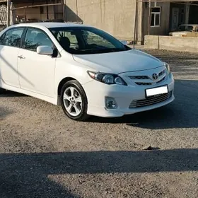 Toyota Corolla 2011