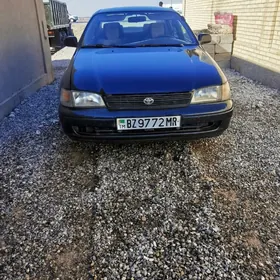 Toyota Carina 1995